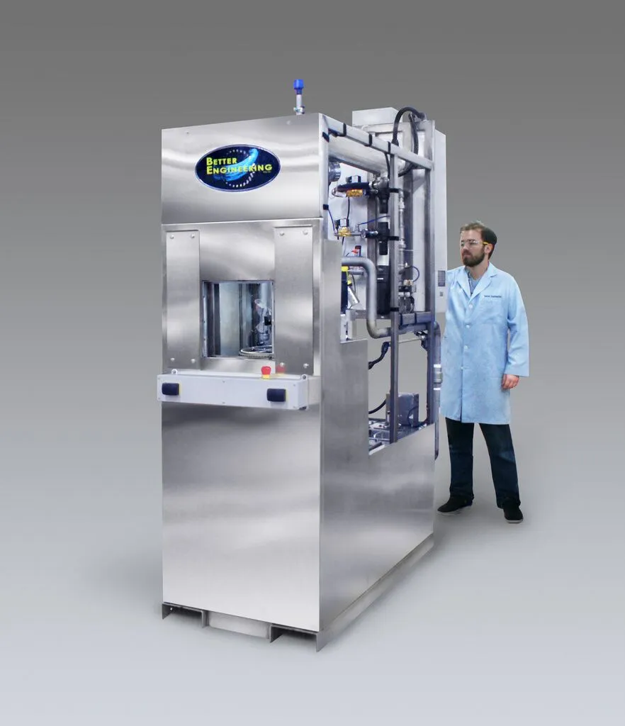 Return To Operator (RTO) single-chamber spray washing system designed to clean blades and veins for jet engines.
