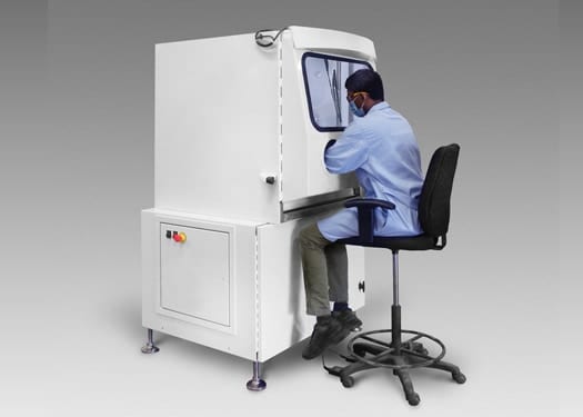 High pressure spray glove box washer for seated operation