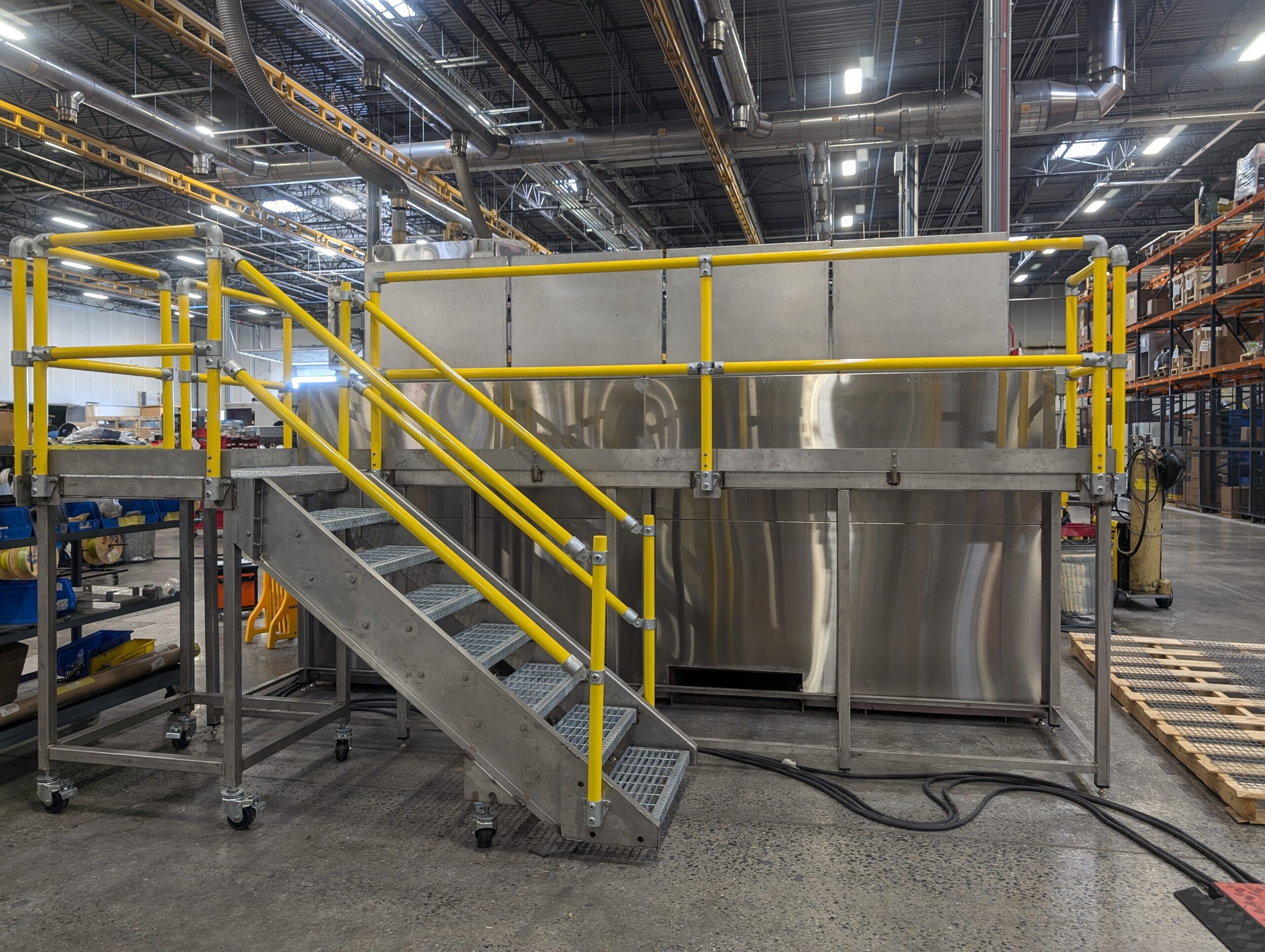 Better Engineering stainless steel immersion part washer for the fracking equipment rebuild and service industry.