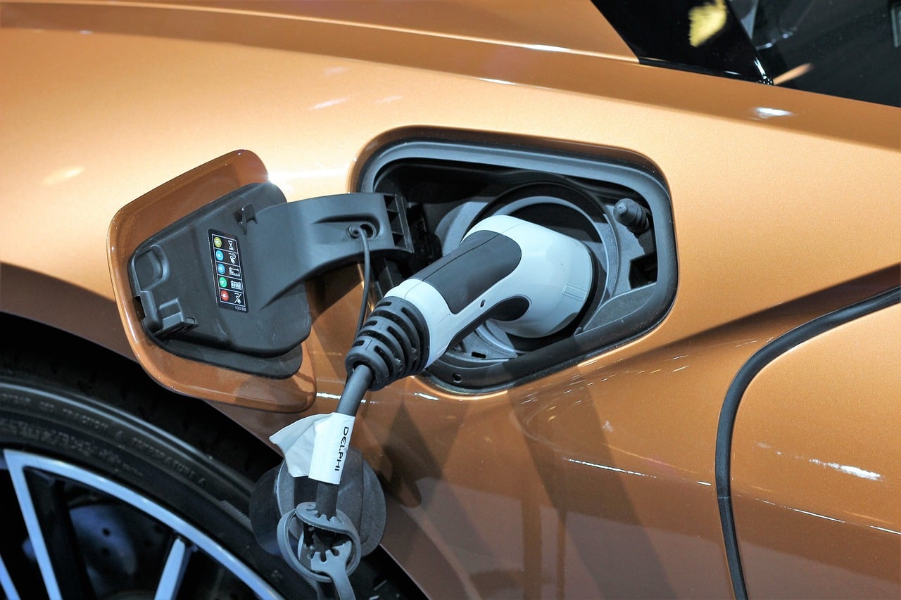 Electric Car nozzle capable of being cleaned by Better Engineering.