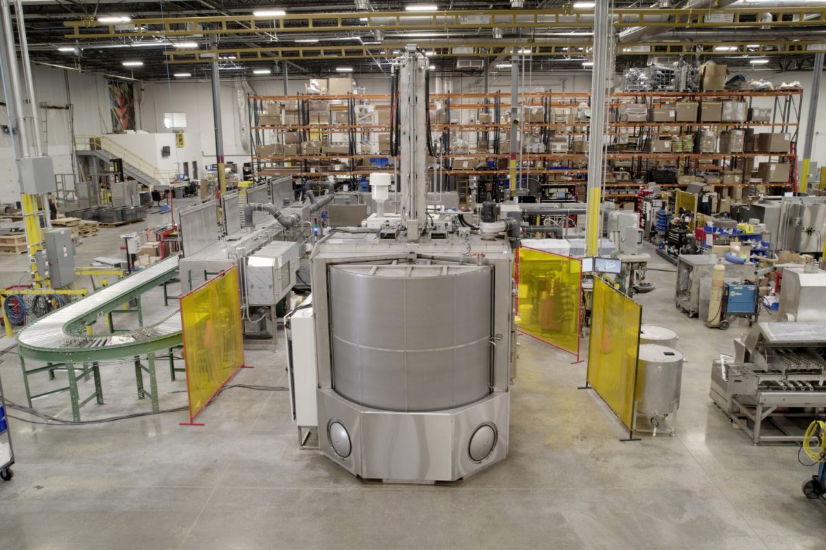 Turntable cabinet washer designed to clean aerospace components.